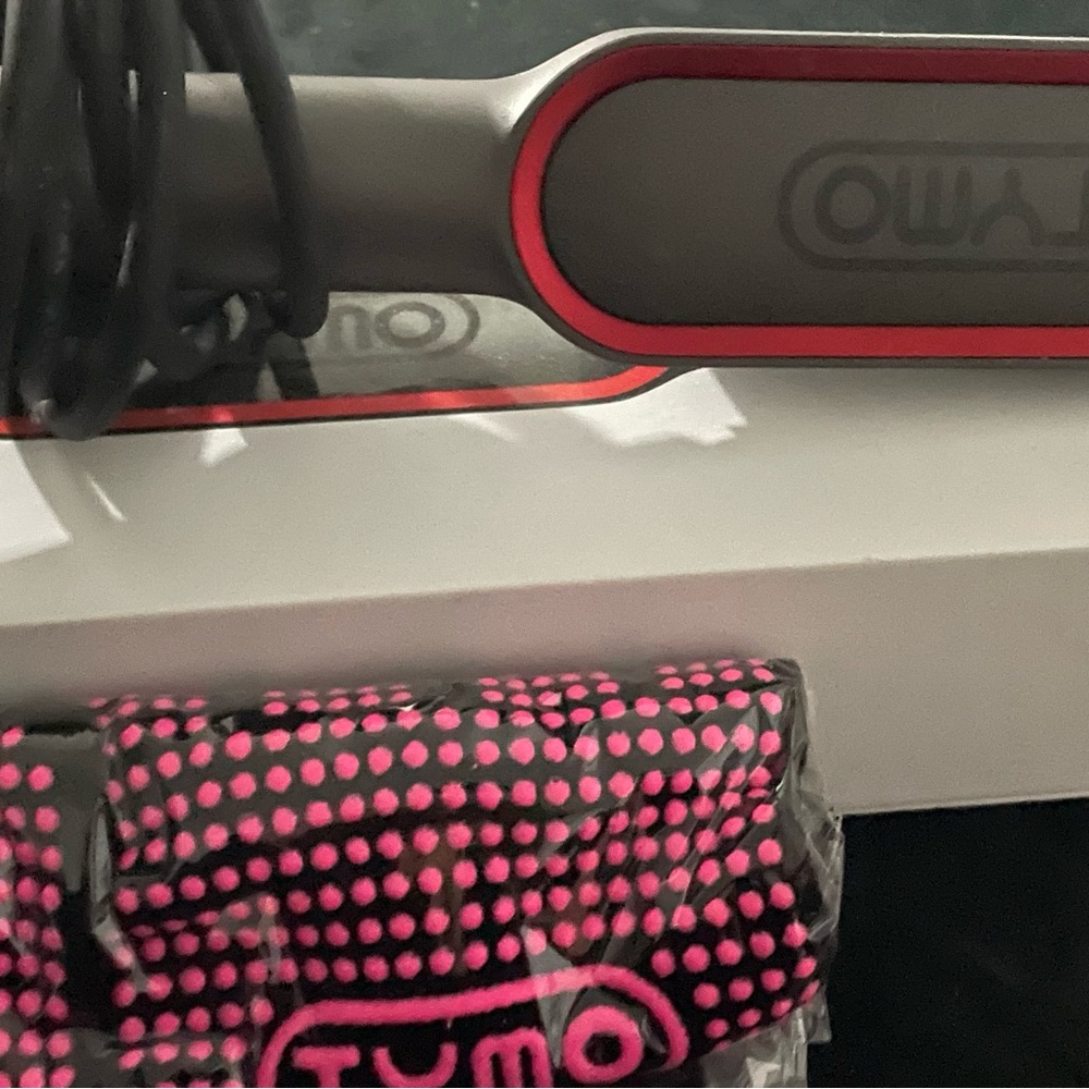 Tymo Pink and Gray Ceramic Hair Straightener with Heat-Resistant Glove
